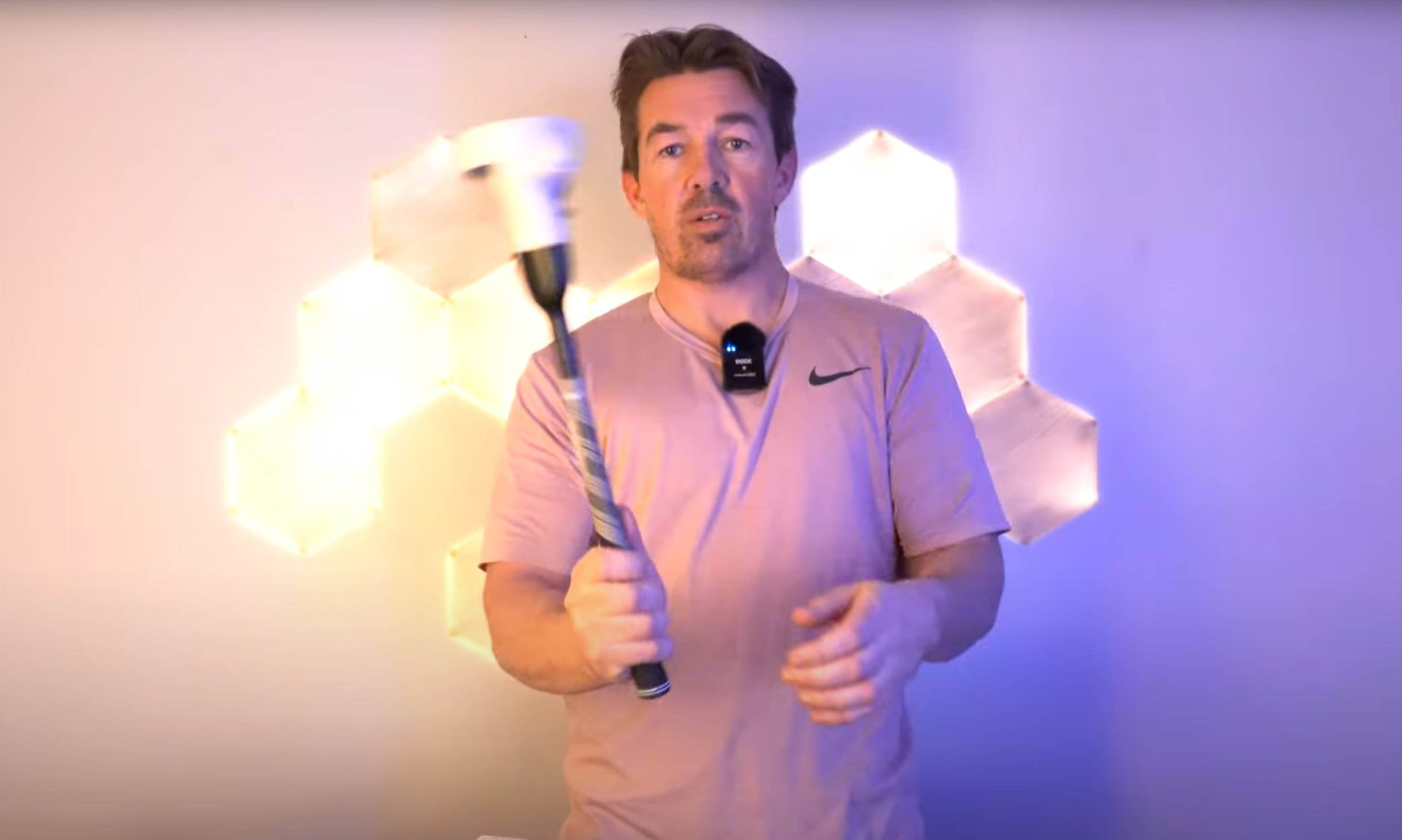 Translation missing: en.sections.video.load_video